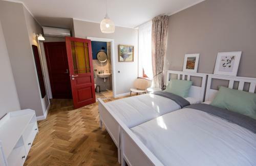 Hostal Emily