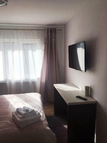 4 Seasons Apartments