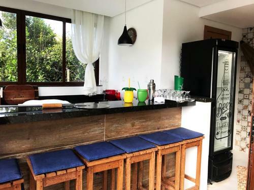 Casa Com Piscina E Churrasq Na Praia Do Forte Ba