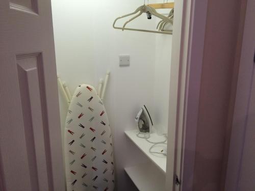 Bed & Breakfast Number 42