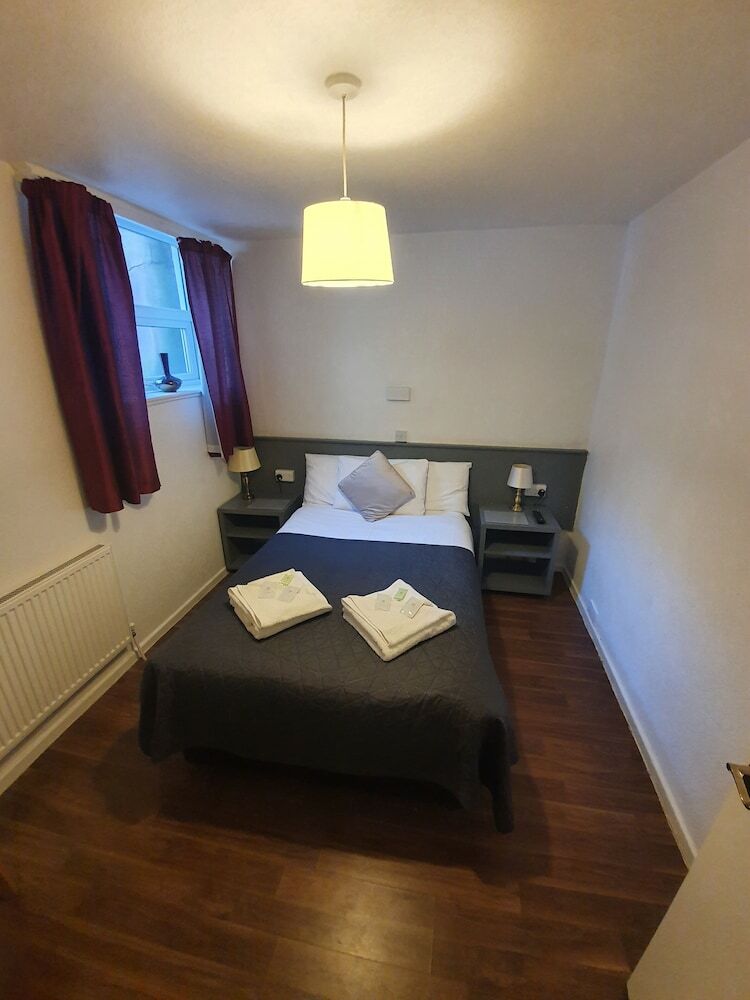Hostal Brooklyn Hotel