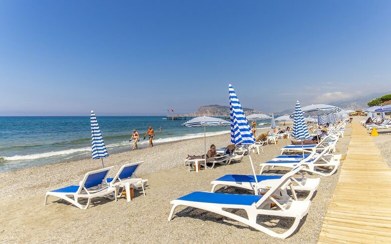 Relax Beach Hotel