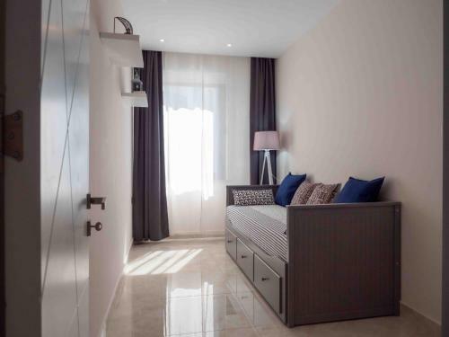 Cleopatra Apartment