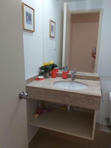 Apartamento Laguna Bahia 2d
