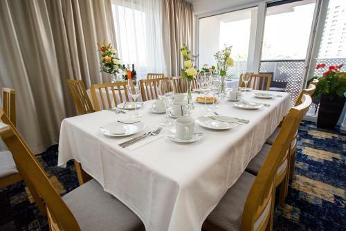Bed & Breakfast More Than Hotel & Accommodation