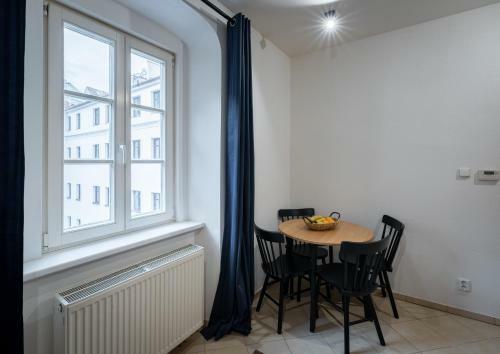 Citadel Apartment Zero