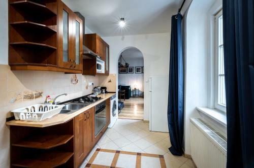 Citadel Apartment Zero