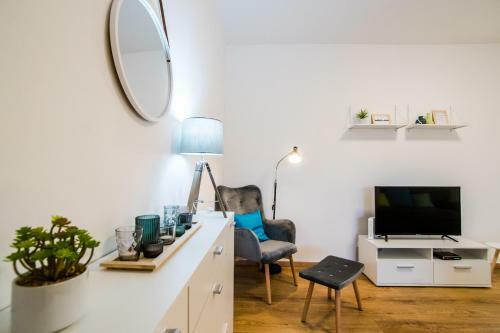 Comfort City Center Apartment By Kovee
