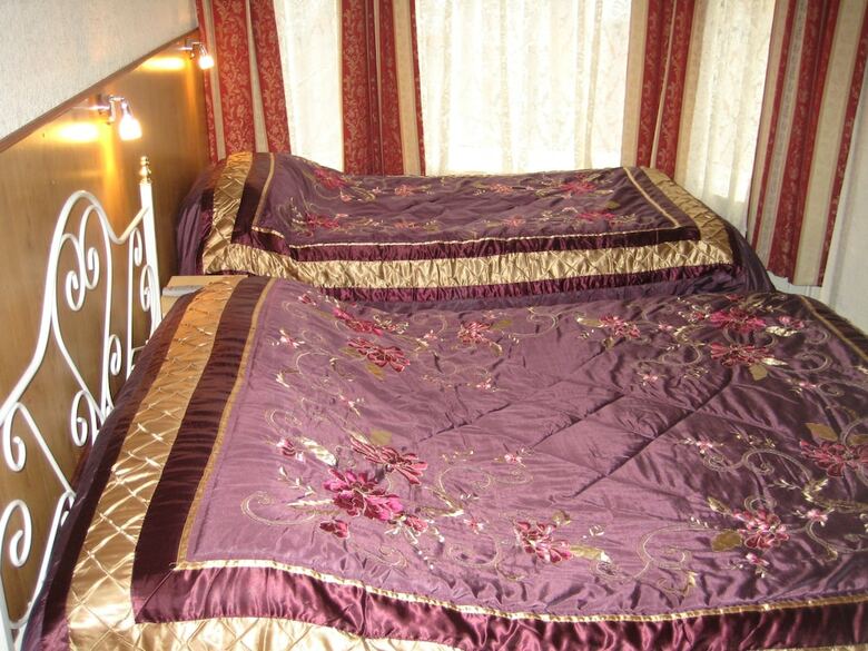 Hostal Cavendish Hotel