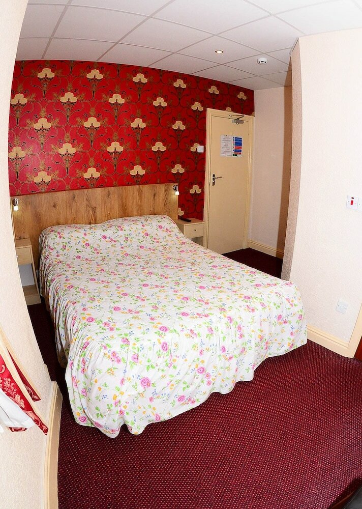Hostal Cavendish Hotel
