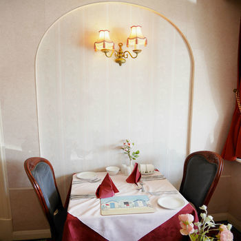 Hostal Holmsdale Hotel