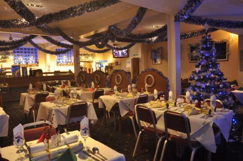 Dutchman Hotel