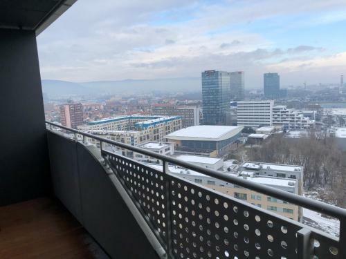 Nfs - N�rodn� Futbalov� ?tadi�n - Apartman