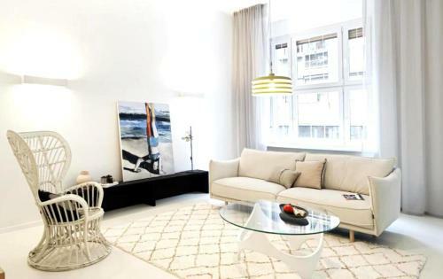 Hostal Class Apartments