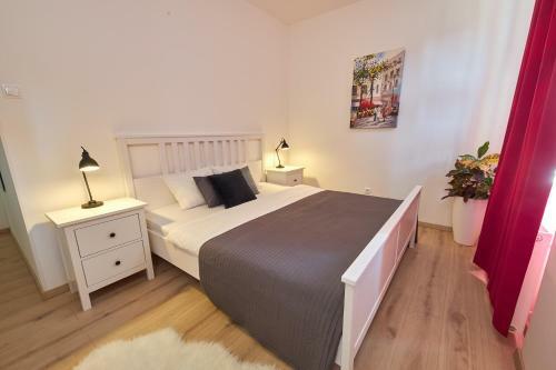 Le Monde Apartment Bratislava - Amazing 5bdr In Downtown