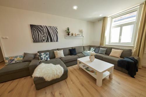 Le Monde Apartment Bratislava - Amazing 5bdr In Downtown