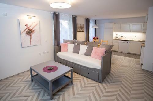 Apartments Erman