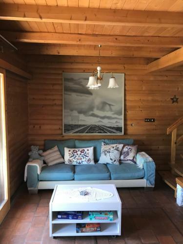 Hostal Wooden Cottage
