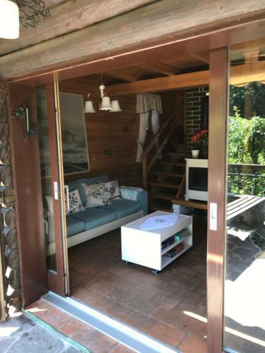 Hostal Wooden Cottage