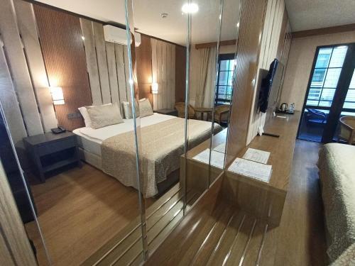 Bah�elievler Hotels