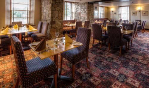 Strangford Arms Hotel