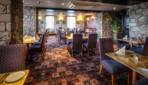 Strangford Arms Hotel