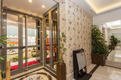 Apartamento �nalo?lu Suites