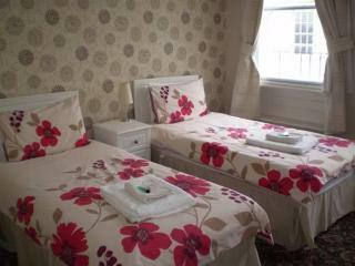 Hostal Raglan House