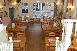Hostal Raglan House