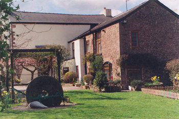 Lea House Bed And Breakfast