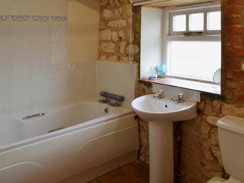 Guillemot Cottage