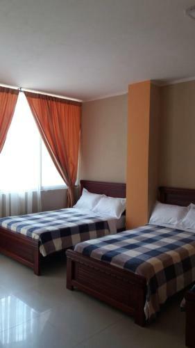 Hostal Hotel Dub�i