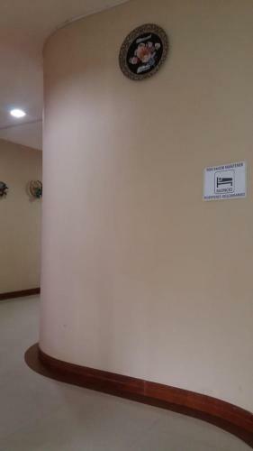 Hostal Hotel Dub�i