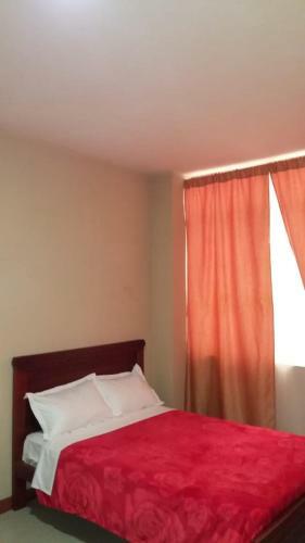Hostal Hotel Dub�i