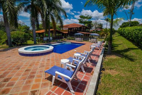 Casa Campestre Heliconia - Piscina Y Jacuzzi
