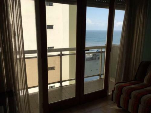 Apartamento Ideal !! A Metros Del Mar Y Del Centro Comercial.
