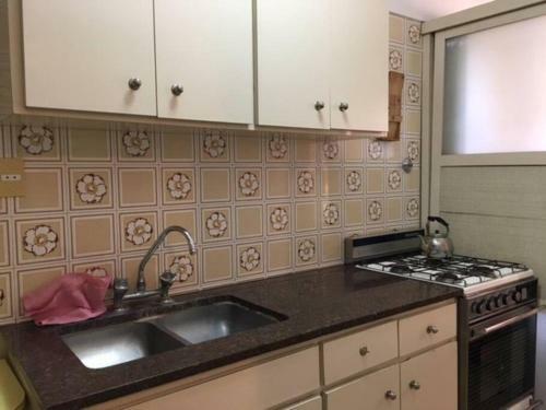 Apartamento Ideal !! A Metros Del Mar Y Del Centro Comercial.