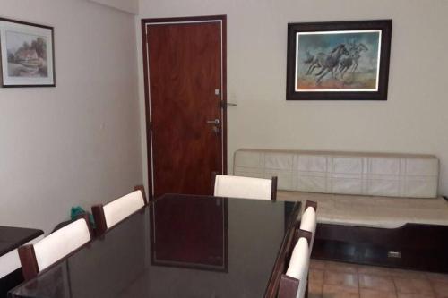 Apartamento Ideal !! A Metros Del Mar Y Del Centro Comercial.