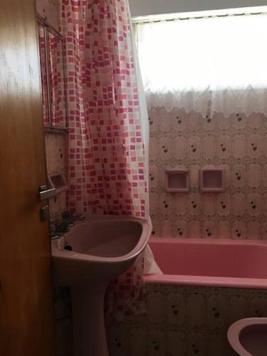Apartamento Ideal !! A Metros Del Mar Y Del Centro Comercial.