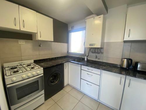 Del Alto Apartment