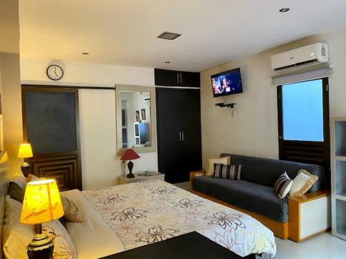 Apartaestudio El Lugar Ideal Cra. 62 #74-143.