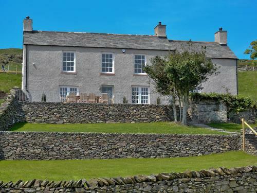 High Lowscales Farm