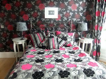Hostal The Leicester