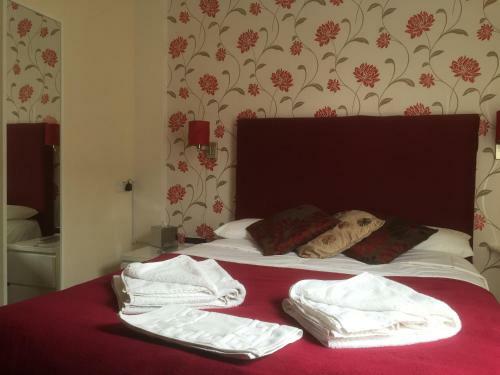 Hostal Andora Guest House