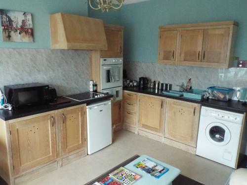 Hostal Andora Guest House