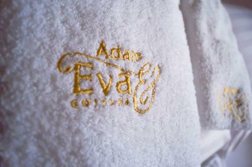 Dom?ek Adam A Eva