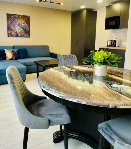 Ly Apartamentai