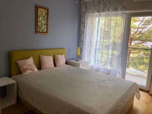 Vanagupe Apartment With Balcony And Free Parking