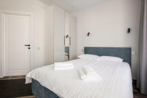 Seaside Central Hotel