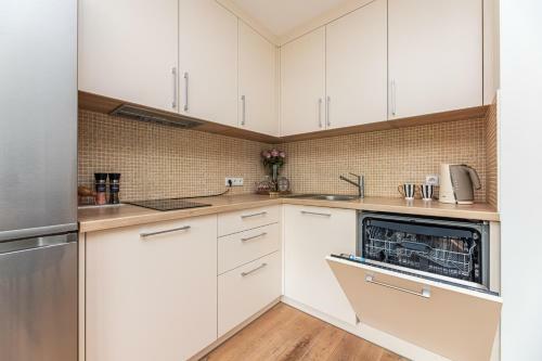 Apartamento J?ros Takas